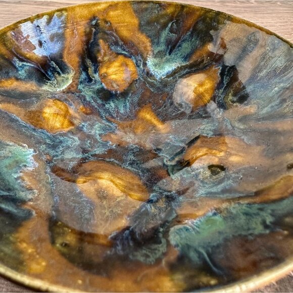 Handmade Pottery Bowl Signed Savage 2015 with Rich Earthy Glaze - Picture 4 of 9